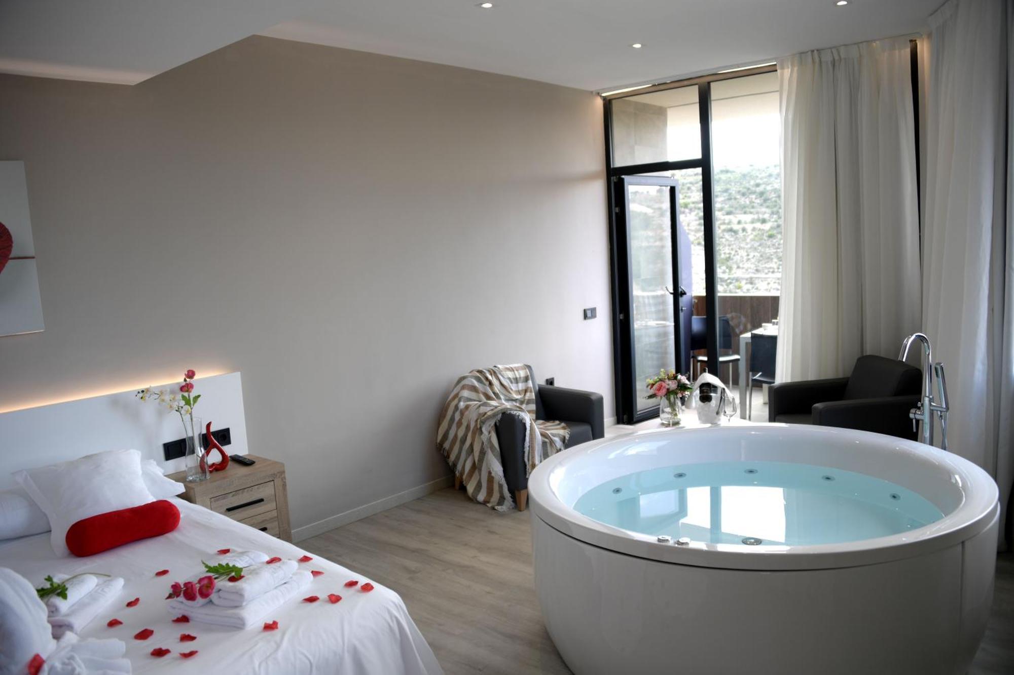 Mirador Hotel 4*