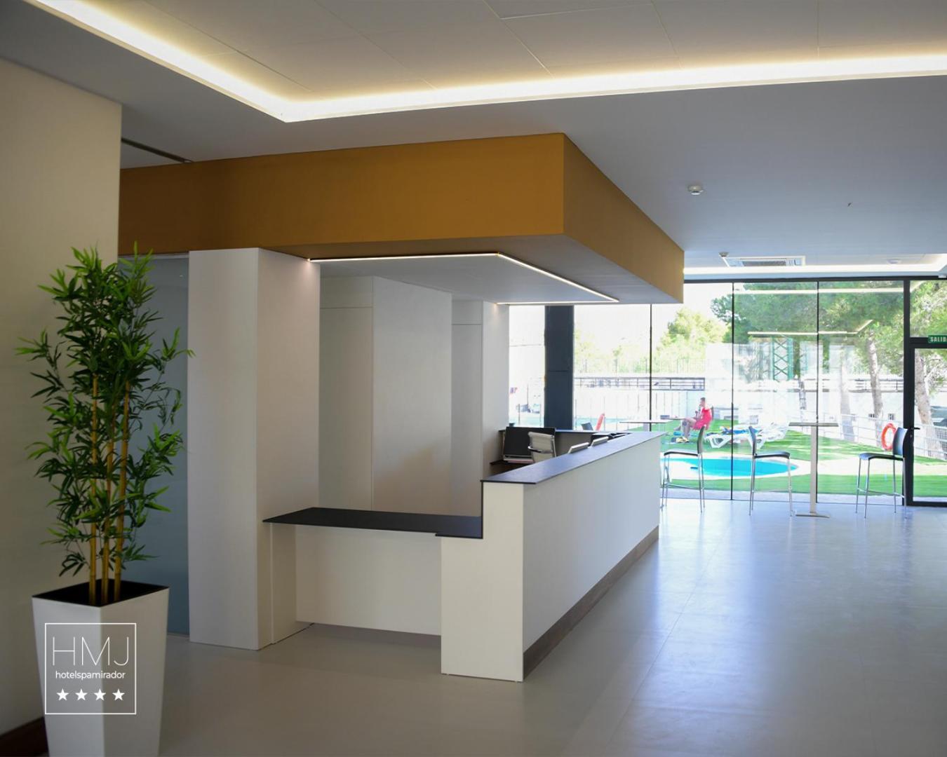 Hotel Mirador 4*